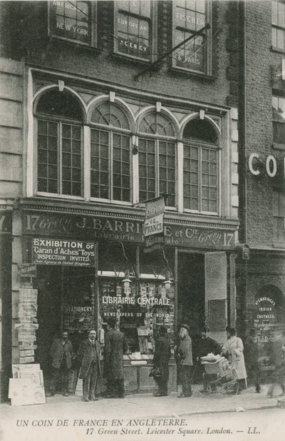 フランスの書店、17 Green Street、レスタースクエア、ロンドン 作： English Photographer